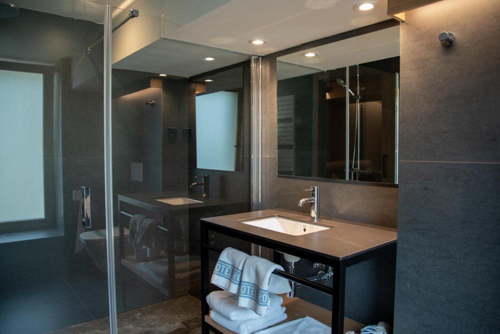 Hotel Roya Espot Luaran gambar