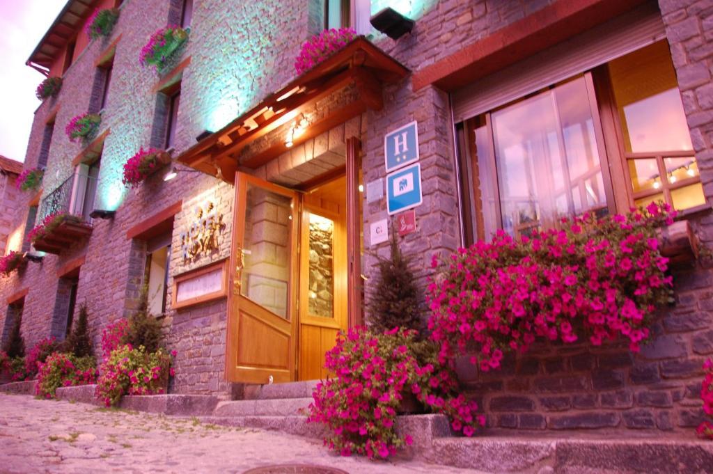 Hotel Roya Espot Luaran gambar